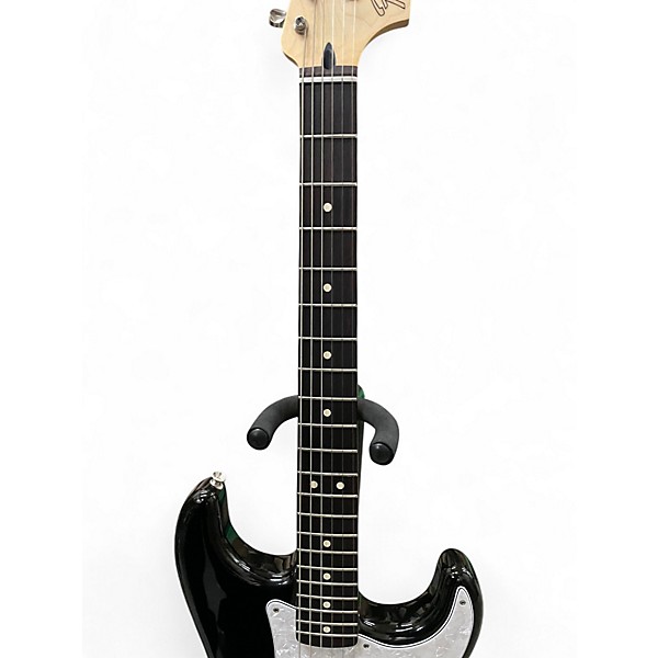 Used Fender Tom DeLonge Stratocaster Electric Guitar With Invader SH8 Pi Black Solid Body Electric Guitar