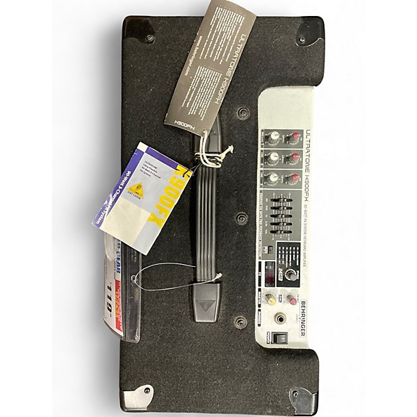 Used Behringer K900FX 90W Keyboard Amp