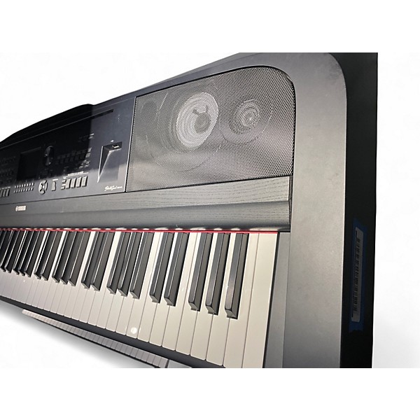 Used Yamaha DGX670 Digital Piano