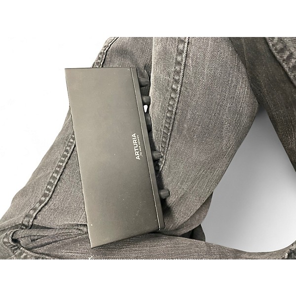 Used Arturia MINIFUSE 2 Audio Interface