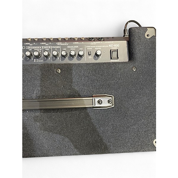 Used Roland KC600 Keyboard Amp