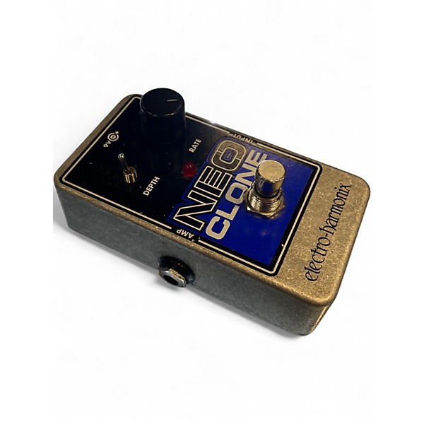 Used Electro-Harmonix Neo Clone Analog Chorus Effect Pedal