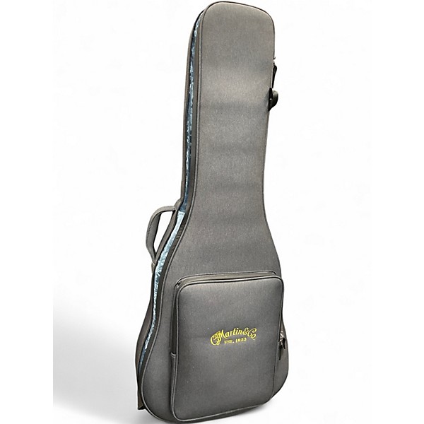 Used Martin 00015M Mahogany Acoustic Guitar