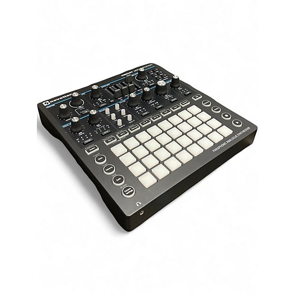 Used Novation circuit mono station Synthesizer