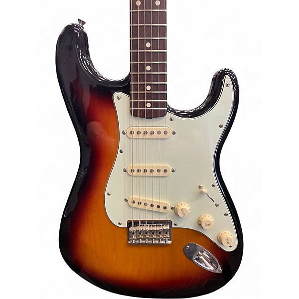 Used Fender Artist Series Robert Cray Stratocaster 3 Color Sunburst Solid Body Electric Guitar