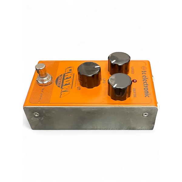 Used 2000s TC Electronic Choka Tremolo Effect Pedal