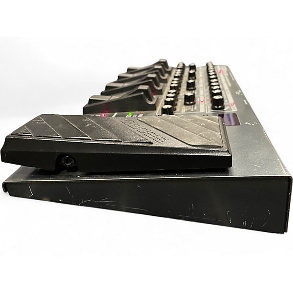 Used BOSS ME-80 Effect Processor