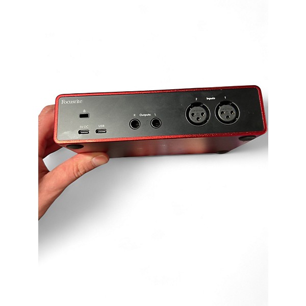 Used Focusrite Scarlett 2i2 gen 4 Audio Interface