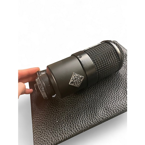 Used TELEFUNKEN M82 Dynamic Microphone