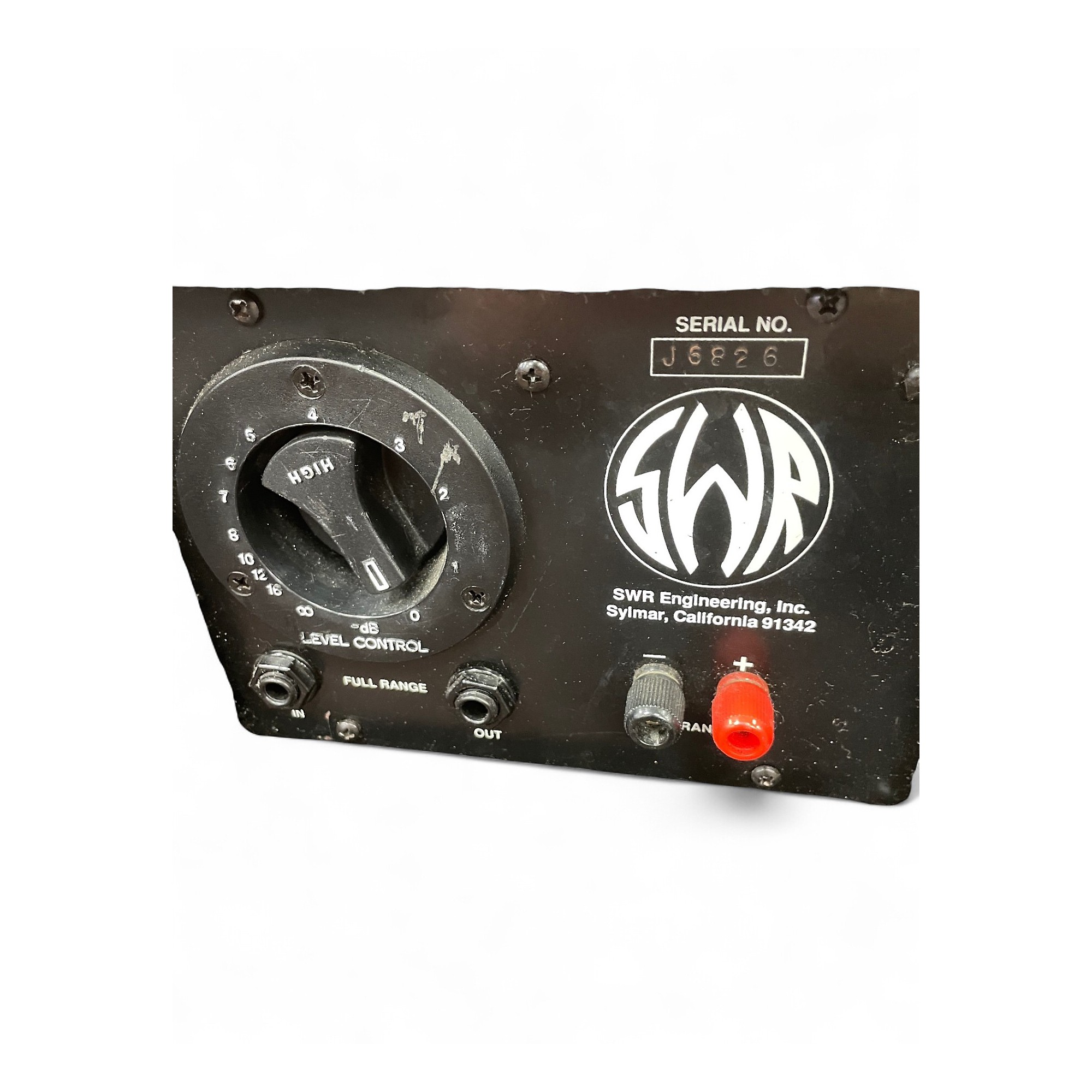 中古SWR 【 J 】8497 SWR GOLIATH II ベースアンプキャビネット エス