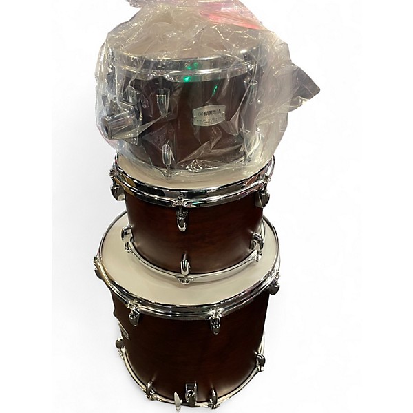 Used Yamaha 4 Piece TOUR CUSTOM  Licorice Satin Drum Kit