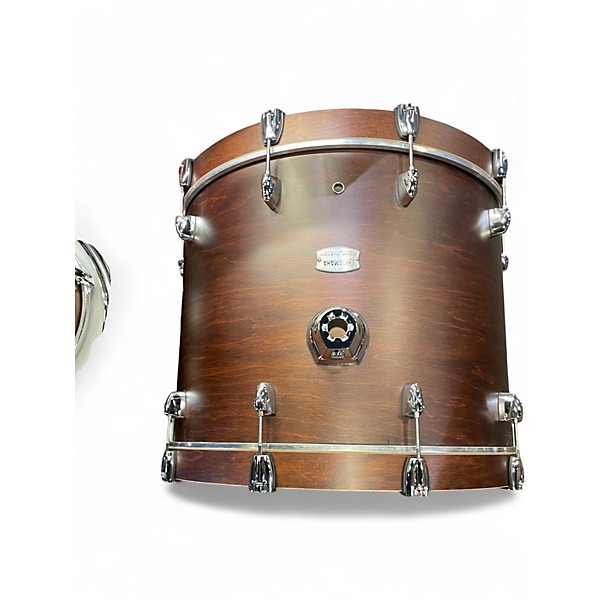 Used Yamaha 4 Piece TOUR CUSTOM  Licorice Satin Drum Kit