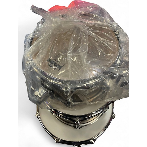 Used Yamaha 4 Piece TOUR CUSTOM  Licorice Satin Drum Kit