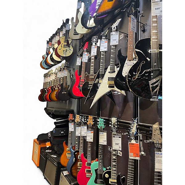 Used Steinberger SPIRIT GT PRO WHITE Solid Body Electric Guitar