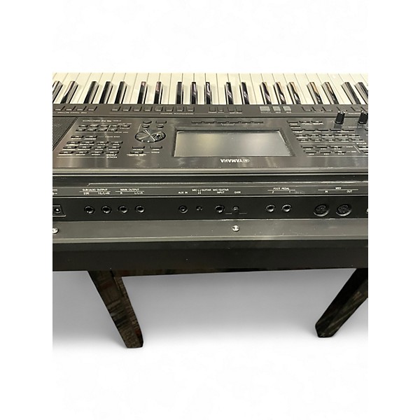 Used Yamaha psrsx900