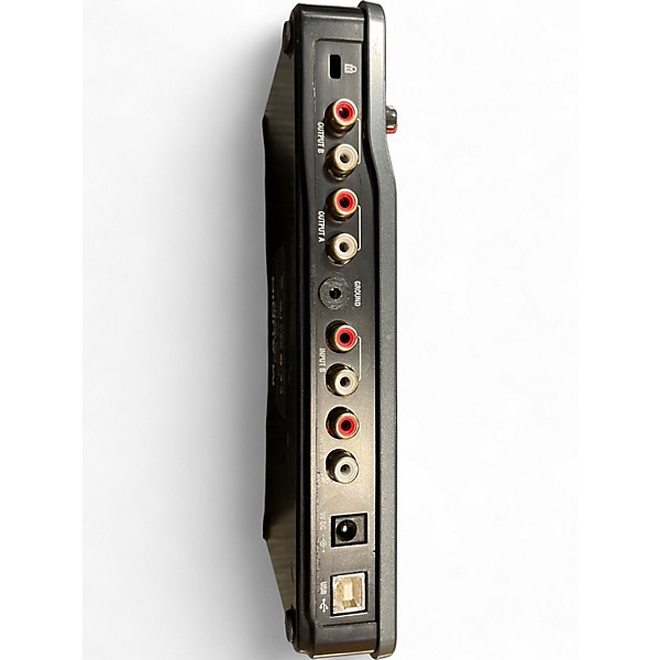 Used M-Audio conectiv DJ Controller