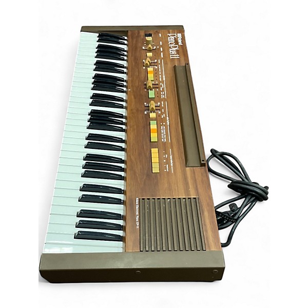 Used Roland ep 11 piano plus 11 Digital Piano