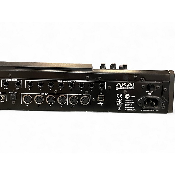 Used Akai Professional MPC5000 Production Controller