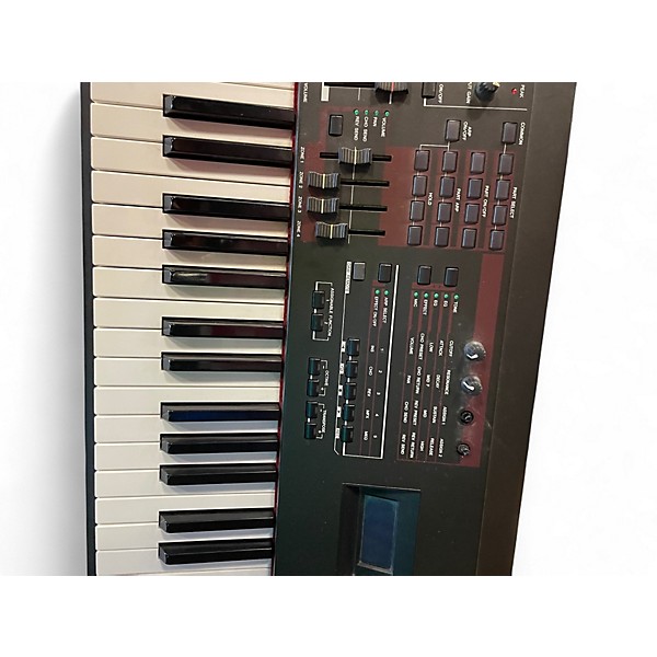 Used Yamaha S90XS 88 Key Synthesizer