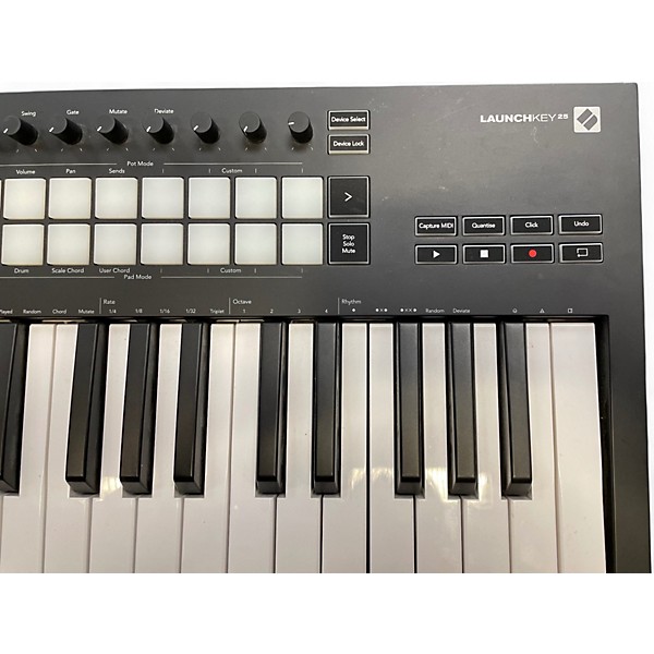 Used Novation LAUNCHKEY25