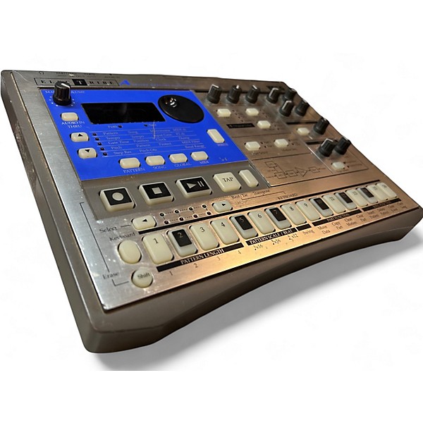 Used KORG EA-1 Synthesizer