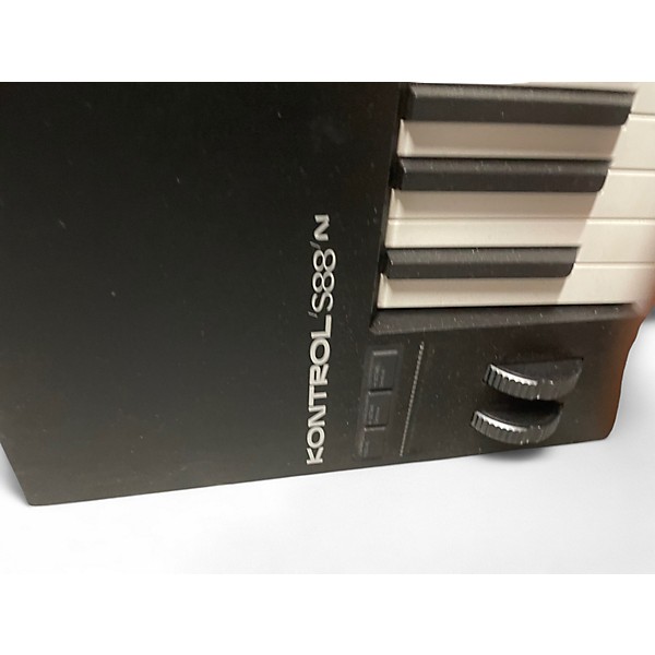 Used Native Instruments Komplete Kontrol S88 MK3 Keyboard Workstation