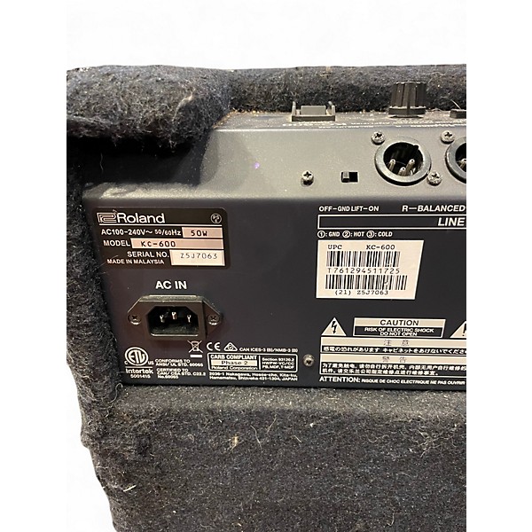 Used Roland KC600 Keyboard Amp