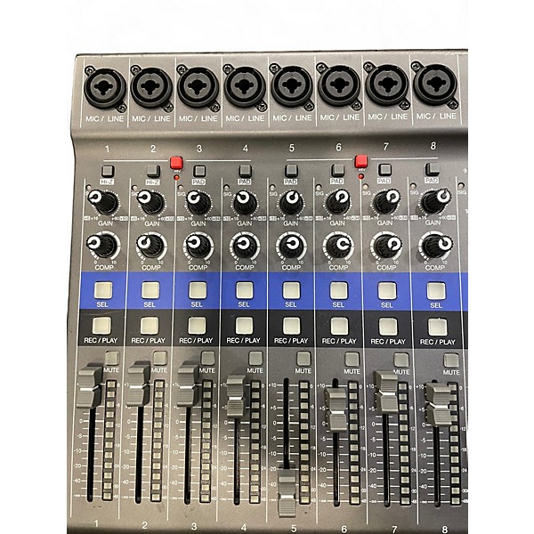 Used Zoom LiveTrak L12 Powered Mixer
