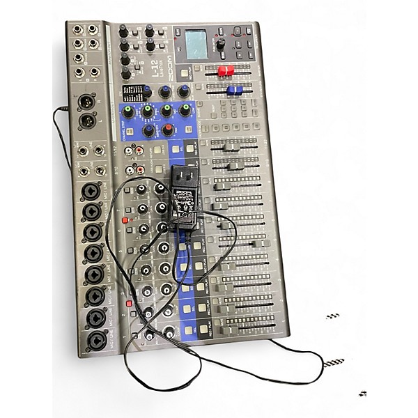 Used Zoom LiveTrak L12 Powered Mixer