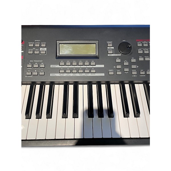 Used Yamaha MOX8 88 Key Keyboard Workstation