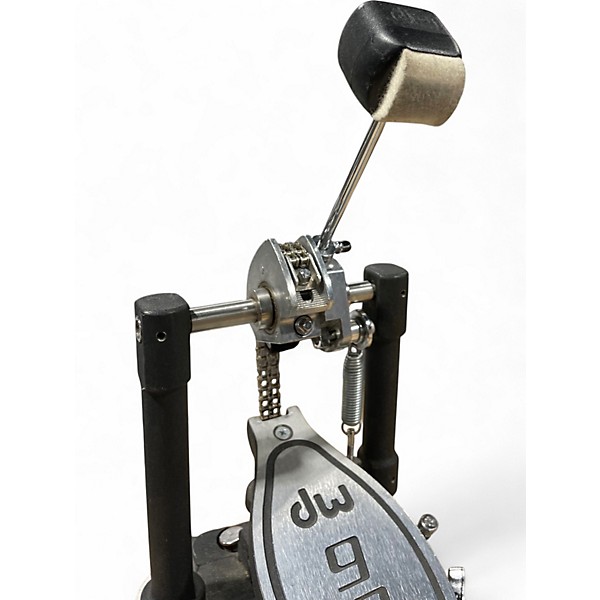 Used DW 9000 Series Single Single Bass Drum Pedal