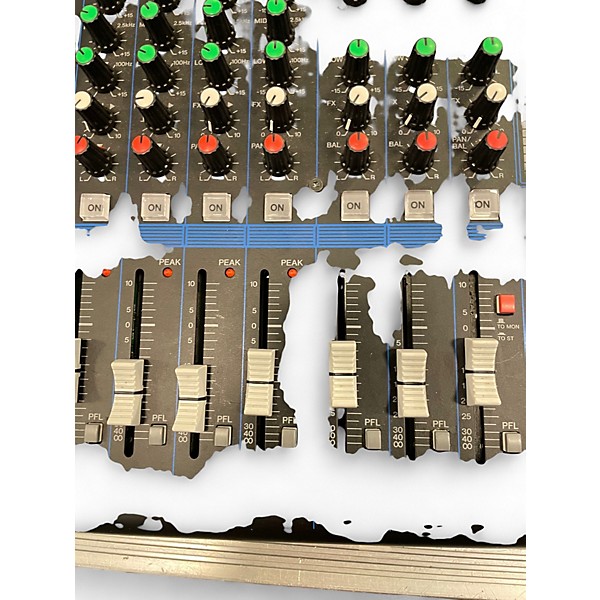 Used Yamaha MG10XU 10 Channel Mixer with Effects Unpowered Mixer