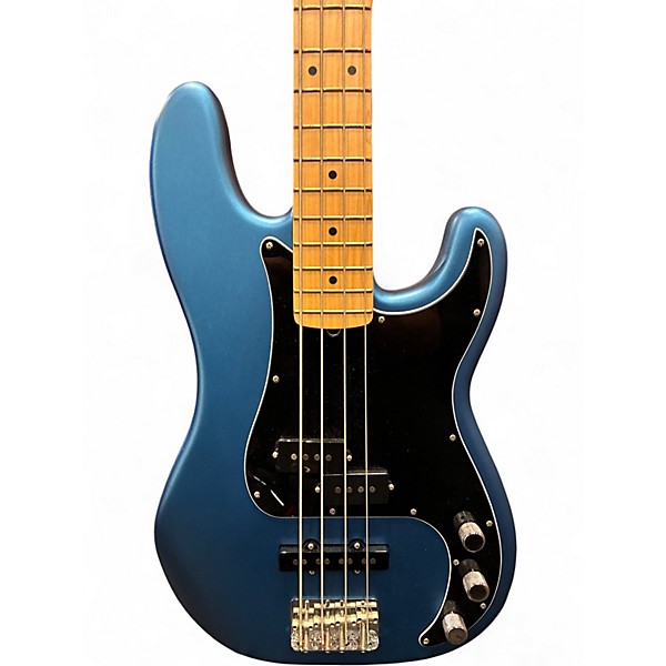 Used Fender AMERICAN PERFORMER P BASS Satin Lake Placid Blue Electric Bass Guitar