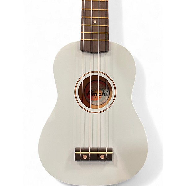 Used Amahi Ukuleles CONCERT UKULELE Blue Ukulele