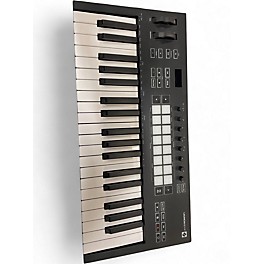 Used Novation LAUNCH KEY 37