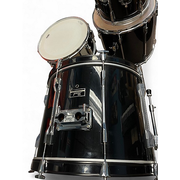 Used 2010s Pearl 5 Piece Export Black Drum Kit