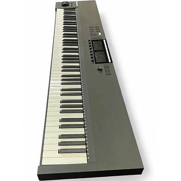 Used Native Instruments Komplete Kontrol S88 MK2 MIDI Controller