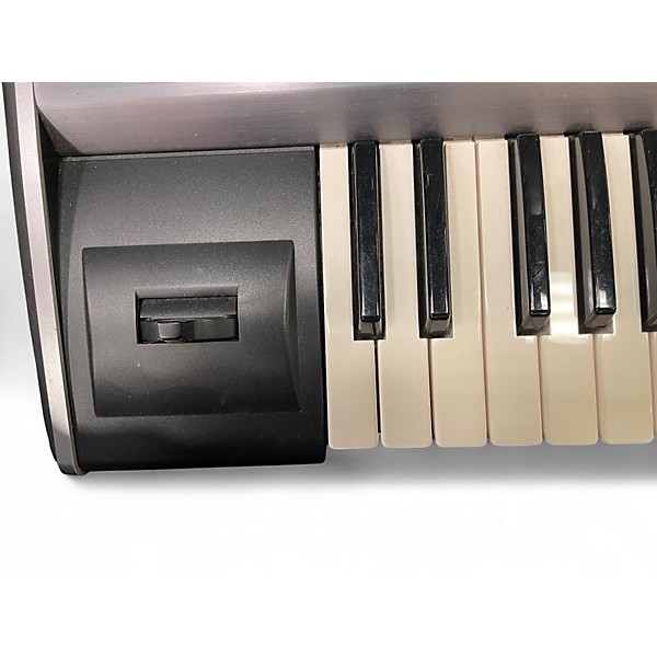 Used 2003 Roland Fantom S Synthesizer