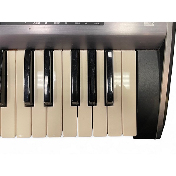 Used 2003 Roland Fantom S Synthesizer