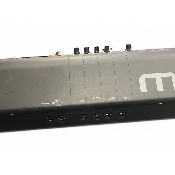 Used Yamaha MX88 Synthesizer