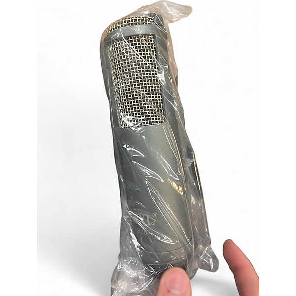 Used MXL r80 Ribbon Microphone