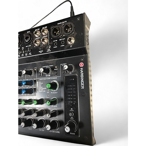 Used Harbinger LX8 Powered Mixer