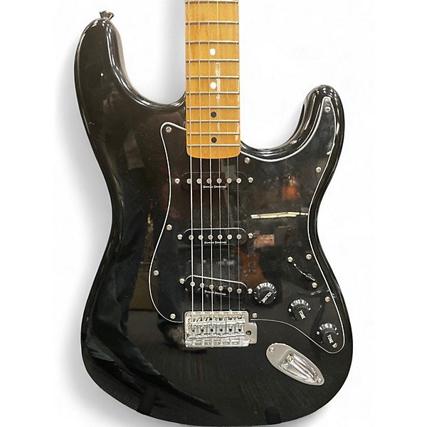 Used Squier Vintage Modified 70s Stratocaster Black Solid Body Electric Guitar