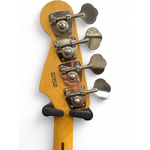 Used Fender Aerodyne Precision Bass White Electric Bass Guitar