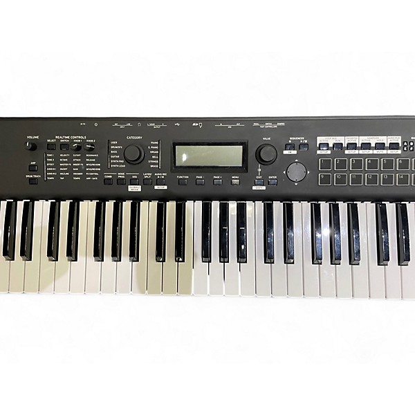 Used KORG KROSS 2 61 Key Keyboard Workstation