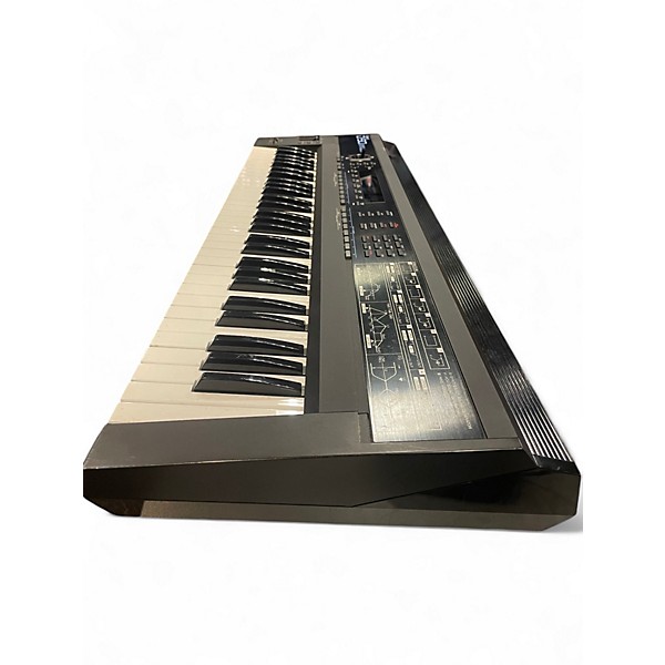 Vintage 1980s Roland D-50 LINEAR SYNTH Synthesizer