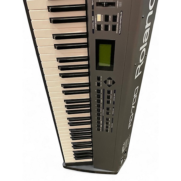 Used Roland RD700 Keyboard Workstation