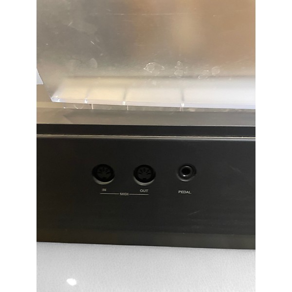 Used Yamaha P-70 Digital Piano