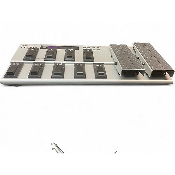 Used Roland FC300 MIDI Footswitch
