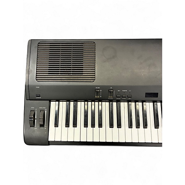 Used Yamaha PF100 Keyboard Workstation